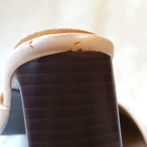 Pink Pointy Woman Shoes - Picture 5 of 9